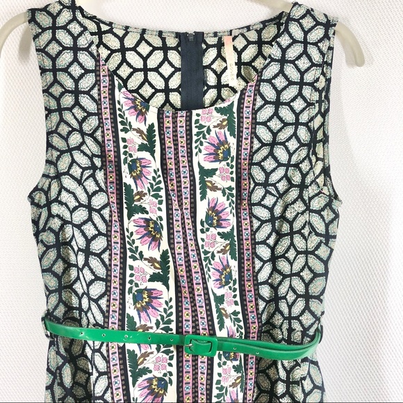 Poema Sleeveless Sheath Dual Pattern Front Belted - Picture 3 of 9